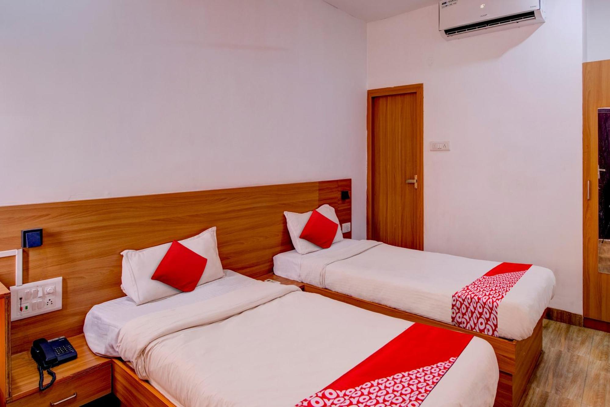 Hotel O Hill View Residency Near Aca Stadium 古瓦哈提 外观 照片