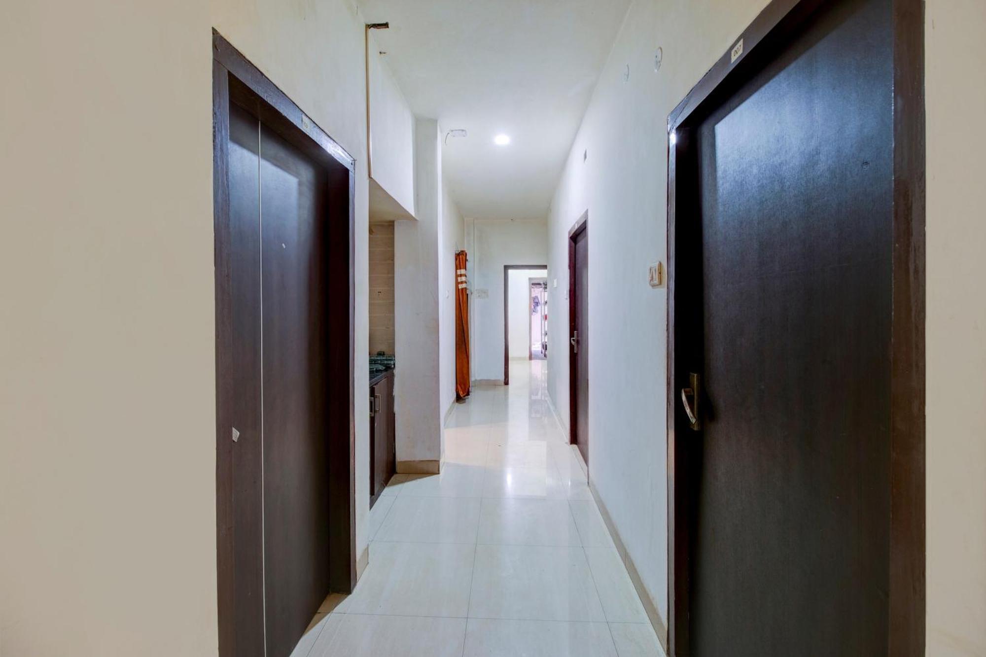 Hotel O Hill View Residency Near Aca Stadium 古瓦哈提 外观 照片