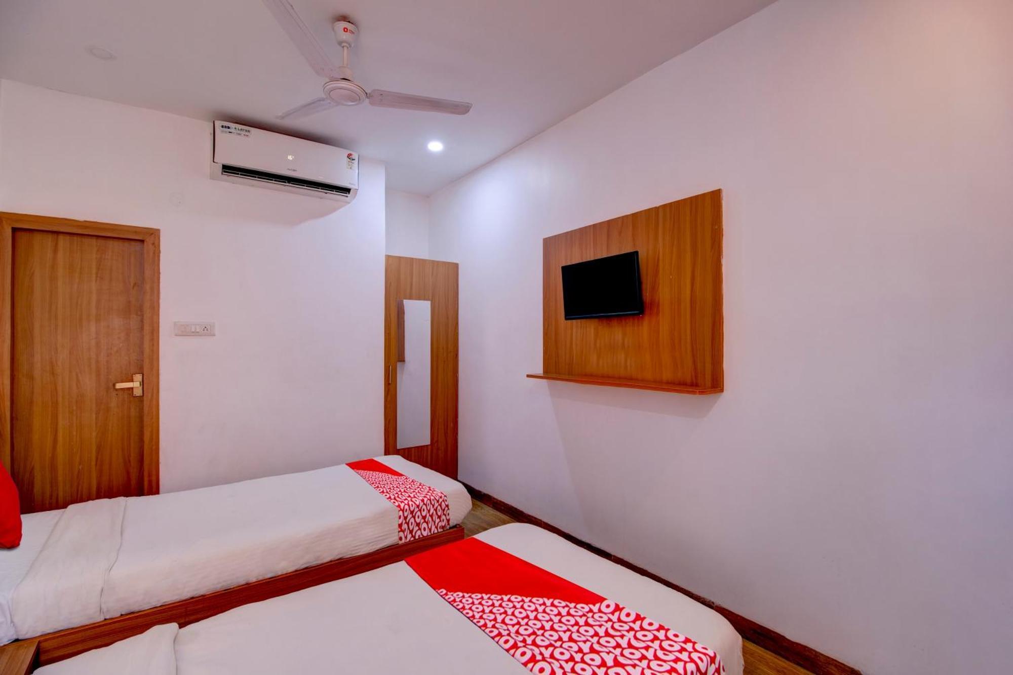 Hotel O Hill View Residency Near Aca Stadium 古瓦哈提 外观 照片