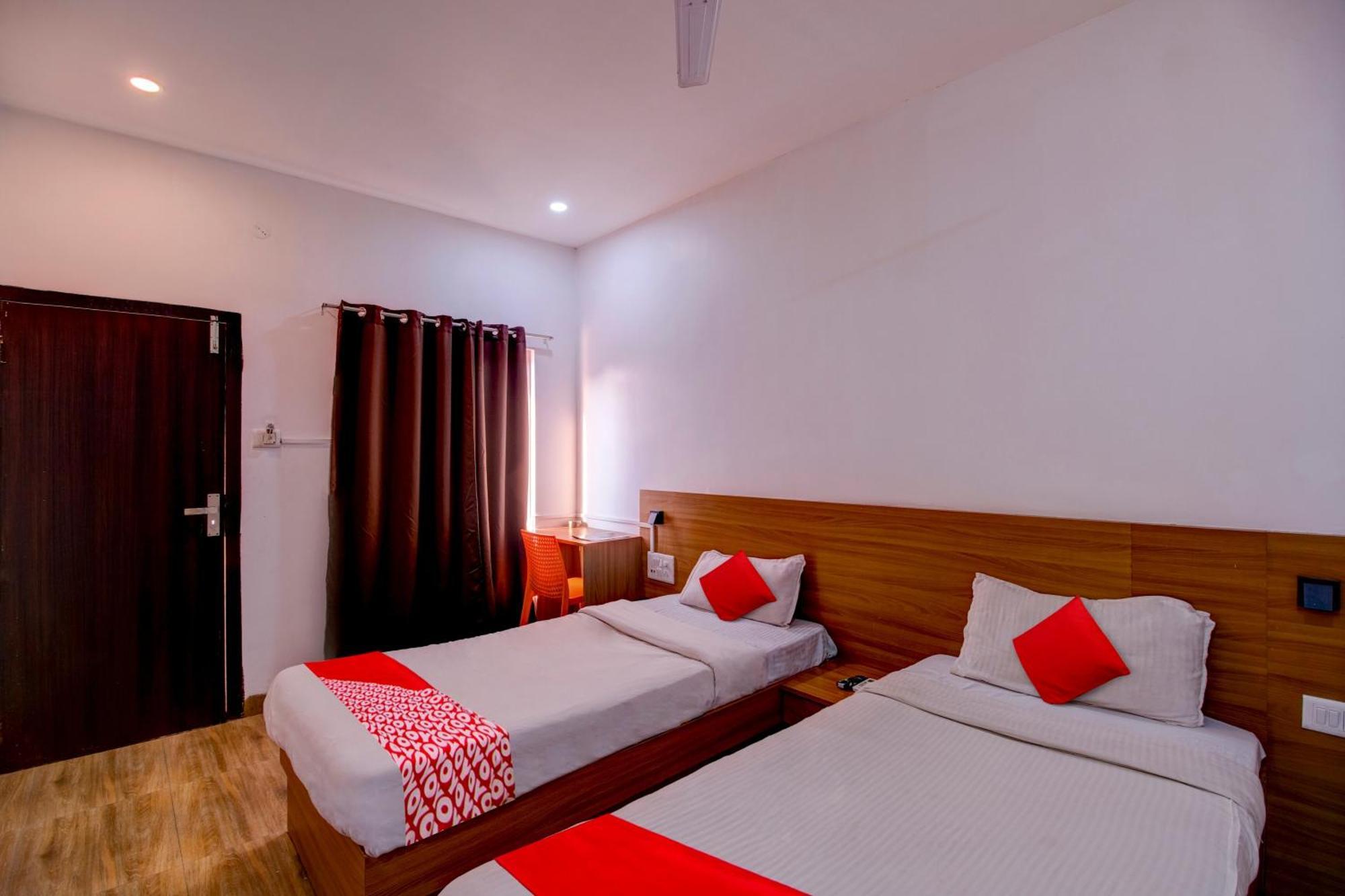 Hotel O Hill View Residency Near Aca Stadium 古瓦哈提 外观 照片