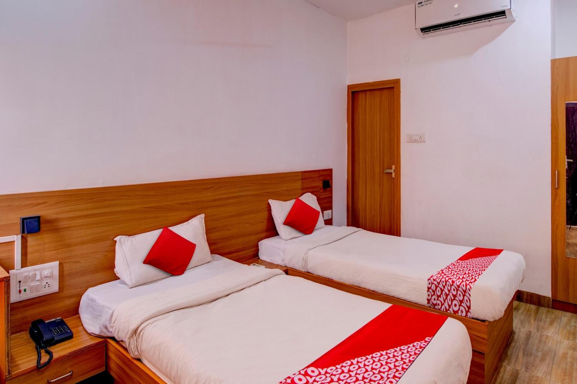 Hotel O Hill View Residency Near Aca Stadium 古瓦哈提 外观 照片
