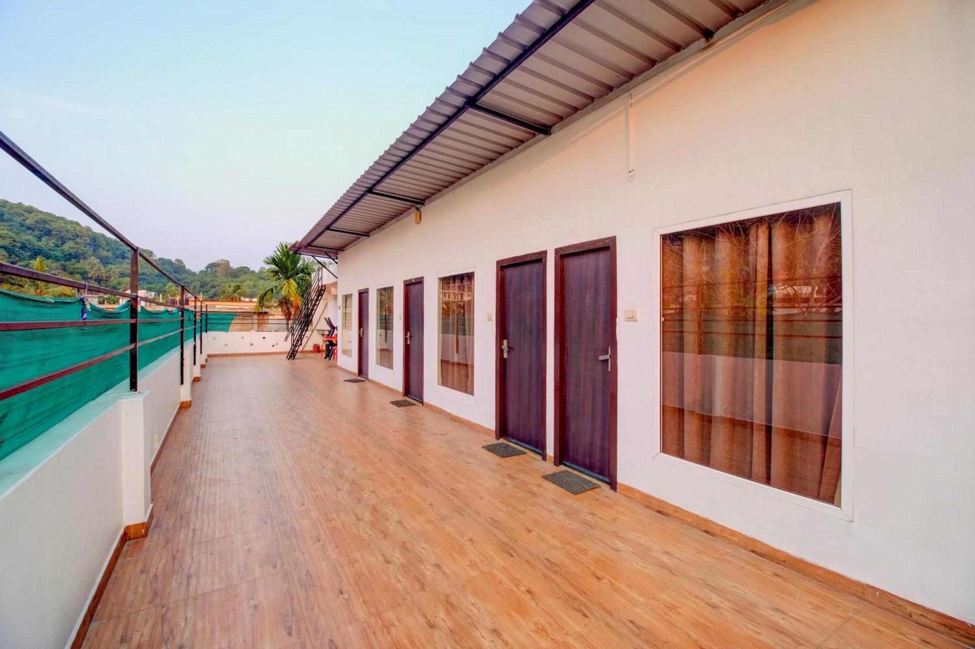 Hotel O Hill View Residency Near Aca Stadium 古瓦哈提 外观 照片